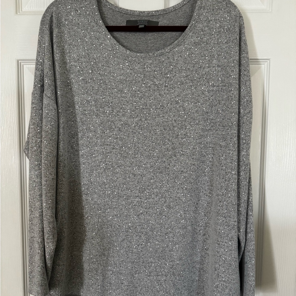 Berkley Jensen Gray Sparkle Sweater